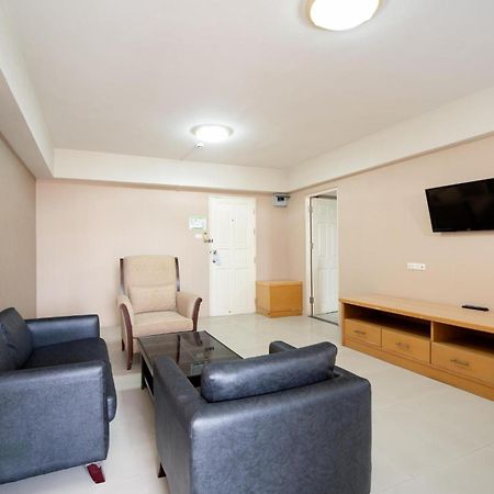 P-Park Hotel Bangkok Exterior photo